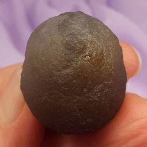 Natural Truffle Chalcedony 'ball', Womb Stone 25g SN21034 - Picture 1 of 4