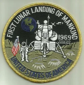 FIRST LUNAR LANDING OF MANKIND 1969 PATCH NASA ASTRONAUT MOON USA READ FULL AD - Picture 1 of 2
