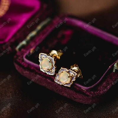 Vintage Sterling Silver Fire Opal Waterlily Stud Claw Post Dainty Earrings Gift - Image 1 of 4