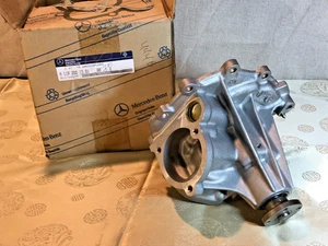 NOS Genuine Mercedes Benz Water Pump  PART #R119 201 07 01, From Estate Garage - Bild 1 von 12