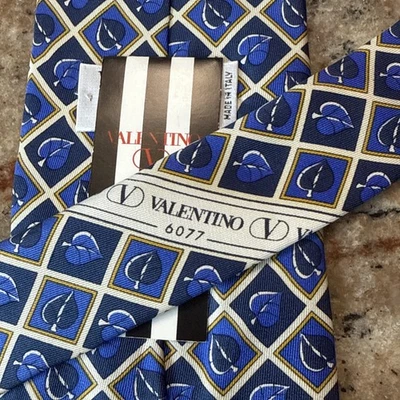 Corbata de seda Valentino blanca azul para hombre de lujo Italia nueva sin etiquetas Foto 1 de 4