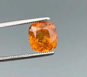 Cuscino in granato spessartite 2,30 ct taglio dall'Afghanistan - Foto 1 di 8