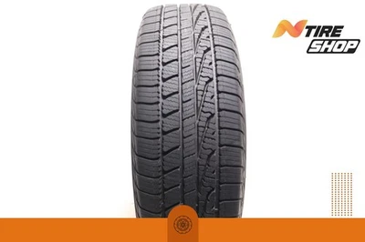 Despegue 205/65R16 Goodyear Assurance listo para el clima - 95H - 10/32 sin reparaciones Foto 1 de 4