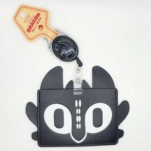 Universal EPIC Universe How To Train Your Dragon Isle Berk Toothless Badge Reel - Picture 1 of 3