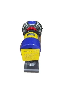 Dyson V8 Cordless Vacuum SV10 Motorhead Body Cyclone Need New Battery - Picture 1 of 7
