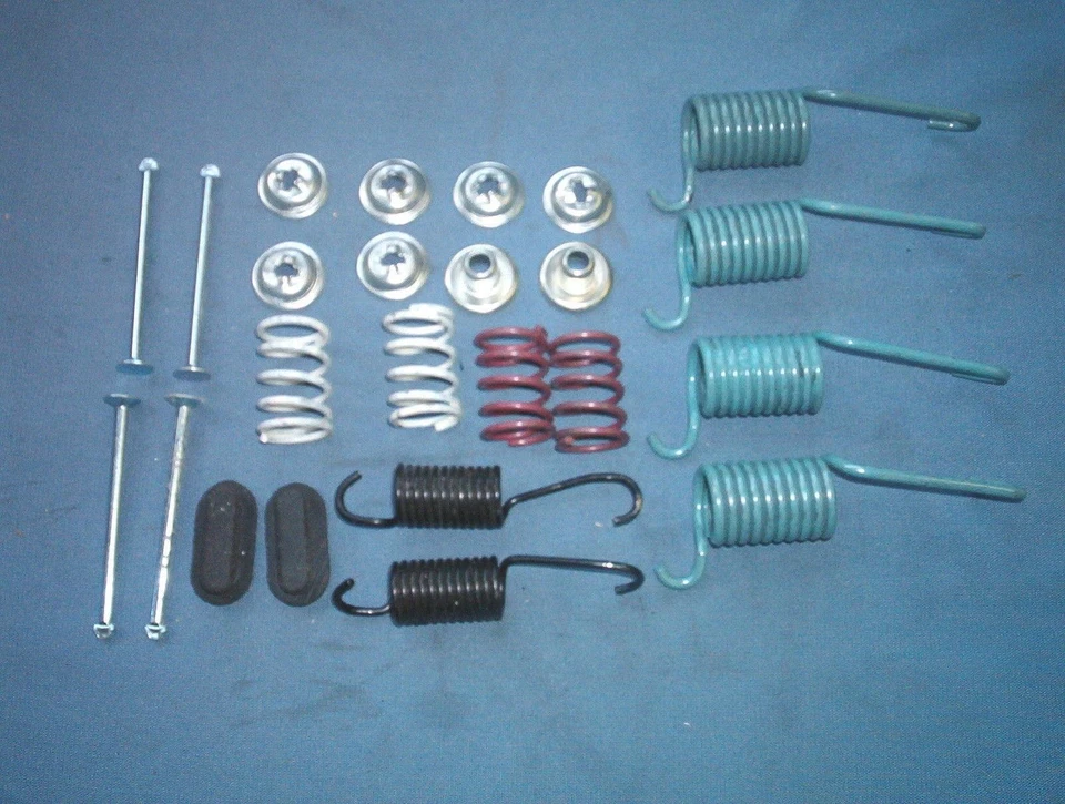 Drum brake spring kit Front Cadillac Oldsmobile 1965-1970 - Image 1 of 4