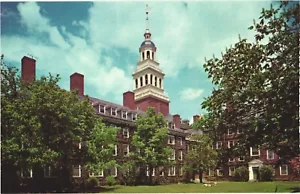Façade of Lowell House, Harvard University, Cambridge, Massachusetts Postcard - Picture 1 of 2