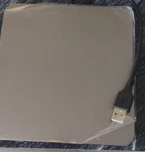 HP - HSTNN-ID06 External Optical Drive Supermulti 8x DVD+R / Rw 669296 - New - Picture 1 of 3