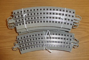 WILLIAMS by BACHMANN 00285 36" CURVE TRACK 12-PIECE CIRCLE O GAUGE TRAIN LAYOUT - Picture 1 of 5