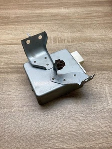 89650 47220 8965047220 112900 1141 power steering control unit/module toyota pri - Picture 1 of 7