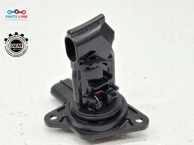 GENUINE TOYOTA Mass Air Flow Sensor 22204-75040 ES350 LS500 Toyota RAV4 Sienna - Image 1 of 4