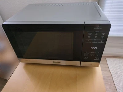 Bauknecht MW 49 SL Mikrowelle mit Grill/Heißluft/Dampfgar-Funktion - Bild 1 von 4