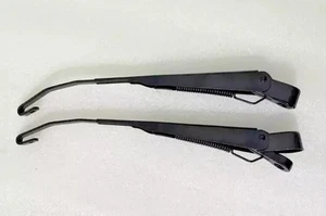 Suzuki Samurai SJ410 413 Sierra Jimny Drover Wiper Blade Arm Set RH Drive - Picture 1 of 3