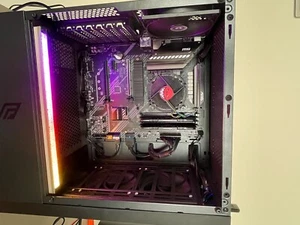 Pc gaming/produzione home studio assemblato - Foto 1 di 11