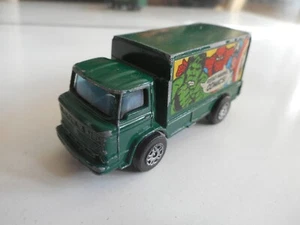 Corgi Juniors Leyland Terrier "Read Marvel Comics" in Green - Bild 1 von 2