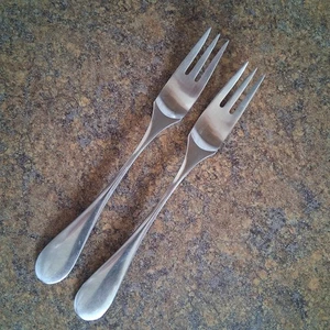 Hackman Mango Finland Salad Dessert Forks 6 1/2" Lauffer Finland Set of 2 - Picture 1 of 6