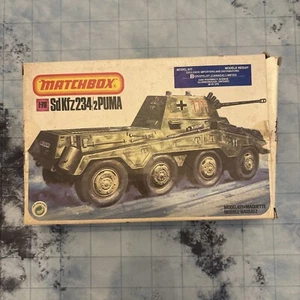 LE2052 MATCHBOX 40076 1/76 Maquette char tank allemand Sd Kfz 234/2 Puma - Picture 1 of 3