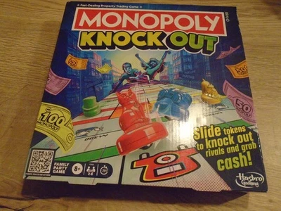 New - Monopoly Knockout - Fast - Dealing Property Trading Game - Image 1 of 4