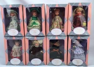 8 KALENDER MÄDCHEN PUPPEN Brinn's Januar Februar April März Aug September Okt ++ - Bild 1 von 10
