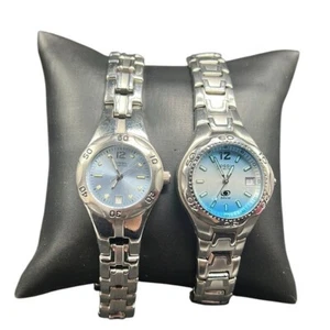Fossil Womans Wristwatch Lot of 2 Blue Silver Tone Water Resistant- NOT WORKING - Picture 1 of 16