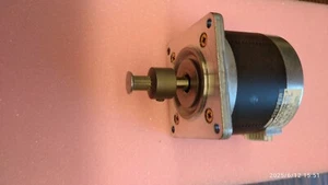 152299-001 Platen Open Motor - Bild 1 von 1