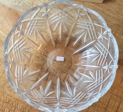 Galway Irish Crystal Symphony 8.5" Bowl • Made in Czech Republic  - Image 1 of 4