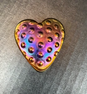 Robert Held Art Glass Purple Iridescent Hobnail Heart Paperweight Signed - Picture 1 of 12