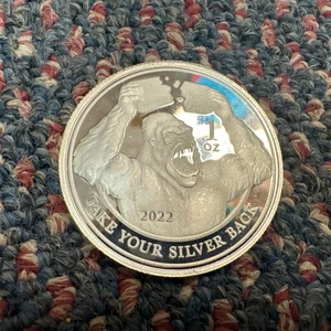 2022"TAKE YOUR SILVER BACK"Gorilla Round-Silverback Metals 1 Troy oz.999 Silver - Picture 1 of 5