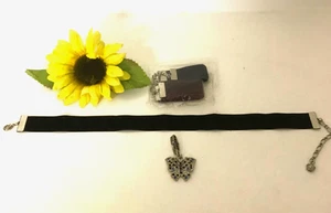 Vtg Black Burgundy Navy Velvet Chocker Necklace Butterfly Goth Rocker Punk 4 Pc - Picture 1 of 10