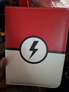 Pokemon TCG 4-Pocket Binder mit 50 herausnehmbaren Blättern für bis zu 200 Karten - Bild 1 von 5
