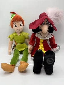Muñeca de peluche Peter Pan & Captain Hook 20" Disney Store - Imagen 1 de 11