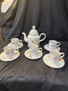 Villeroy Boch Albertine große 8 1/8 in 5 Tassen Teekanne mit 5 Tassen und Untertassen - Bild 1 von 10