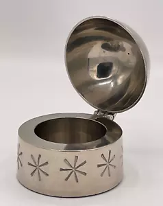 Candelabro ligero de té con cúpula de cajón y barril tono plateado, metal, pesado - Imagen 1 de 8