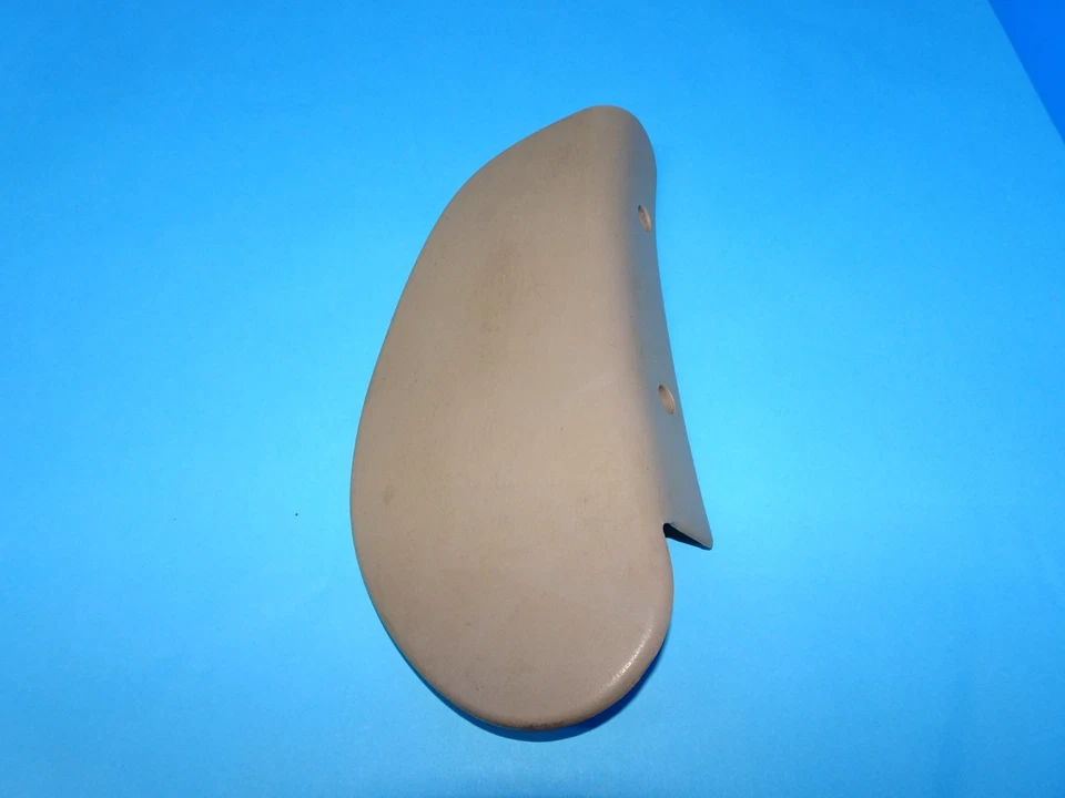 ЛЕВАЯ ОТДЕЛКА ПЕТЛИ КРЫШКИ БОЛТА СИДЕНЬЯ PPORSCHE 911 944 964 928 ОТ ОРИГИНАЛЬНОГО ПРОИЗВОДИТЕЛЯ 92852114702 - Изображение 1 из 4