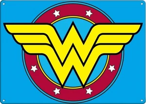 Letrero de metal Wonder Woman "WW" logotipo en el pecho DC Comics 8,25 x 11,5 NUEVO SIN USAR - Imagen 1 de 1