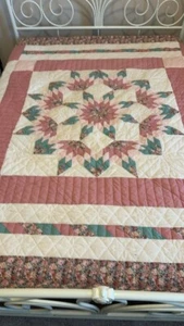 Quilt Vintage Handmade 80" x 82" Estate Sale - Picture 1 of 5