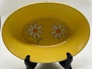 Vintage Yellow White Daisy Ceramic Serving Bowl Dish Hand Painted  - Picture 1 of 9
