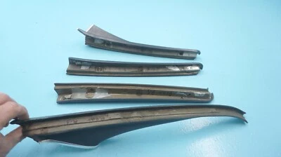 MERCEDES--BENZ W116 450SEL 6.9, CONJUNTO DE ACABAMENTO DE SUPORTE DE JANELA PORTA DIANTEIRA E TRASEIRA  - Imagem 1 de 4