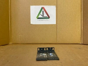 Cisco 5500 Series Rack Mount Brackets + 4x Screws Cisco AIR-CT5508-K9 (Inc VAT) - Picture 1 of 6