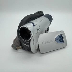 Canon DC310e PAL Mini DVD Camcorder Video Camera w Battery, Charger, Disc, Bag - Photo 1/18