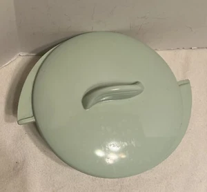 VTG BOONTON WARE MELAMINE MELMAC MINT GREEN COVERED DISH USA 605-10 Art Deco MCM - Picture 1 of 5