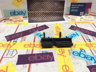 2005 2006 2007 2008 2009 HYUNDAI TUCSON REAR LIFT GATE TRUNK HANDLE 81260-2E000 - Image 1 of 4