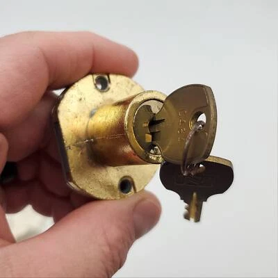 National C8708 Drawer Lock 15/16"L x 7/8"D Cylinder Brass Keyed Alike USA Made - Image 1 of 4
