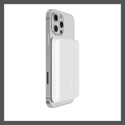 Belkin 2500mAh Magnetic Wireless Power Bank - White - Image 1 of 4