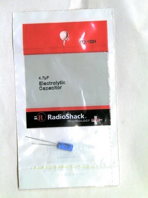 Condensador electrolítico Radioshack 4.7uf 35w Vdc 272-1024 Foto 1 de 2