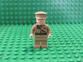 Lego Indiana Jones Colonel Dovchenko Minifigure 7626 7628 CD30