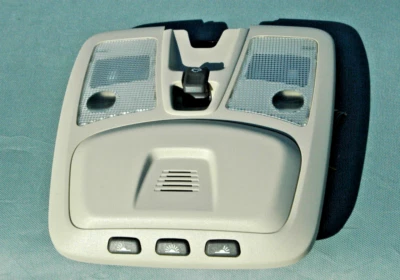 2005-2008 Volvo XC70 V70 Dome Light w/Sunroof Beige OEM 30669602 - Image 1 of 3