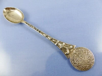 CUCHARA DE RECUERDO ESTERLINA MEDALLÓN DE SOL TOP MÉXICO POR #20 PLAT MLA SA Foto 1 de 4