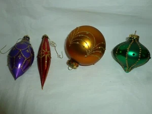 Lote de 4 adornos navideños vintage de vidrio colorido sin marca D-871 - Imagen 1 de 12