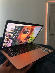 Apple MacBook Air 13.3" (256GB SSD, Apple M1, 8GB) Laptop - ROSE GOLD -... - Picture 1 of 10
